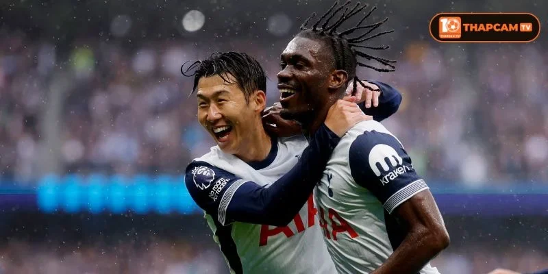 Tottenham Hotspur nhận được đánh giá cao hơn từ giới chuyên môn